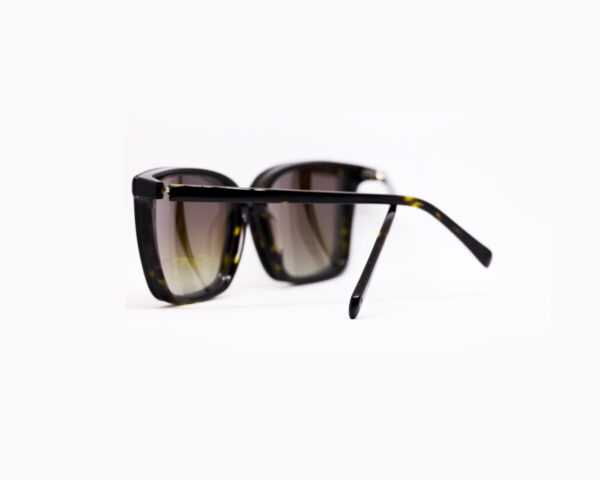 Clark 1358 C2 3